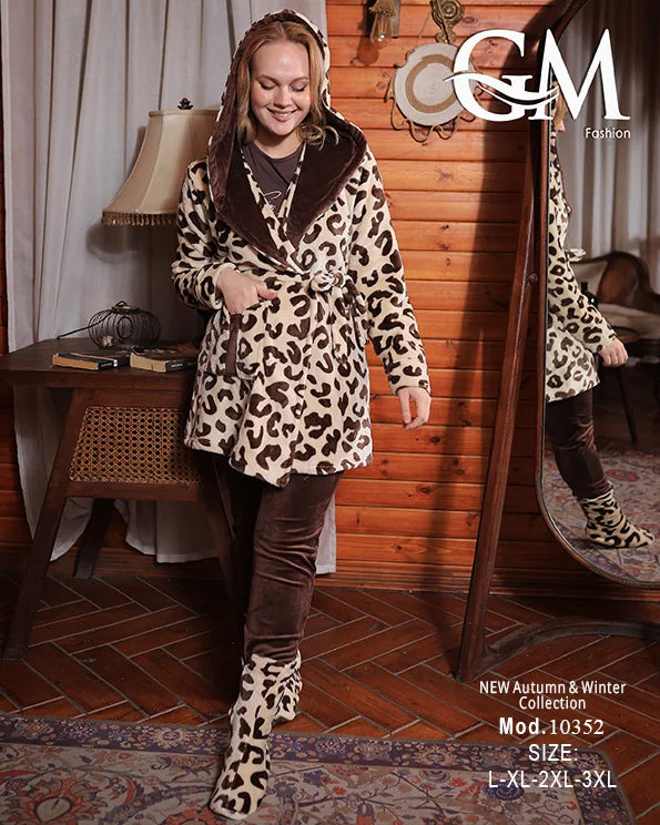 طقم شتوي حريمي 4 قطع خامة قطيفة وبولار – موديل 10352