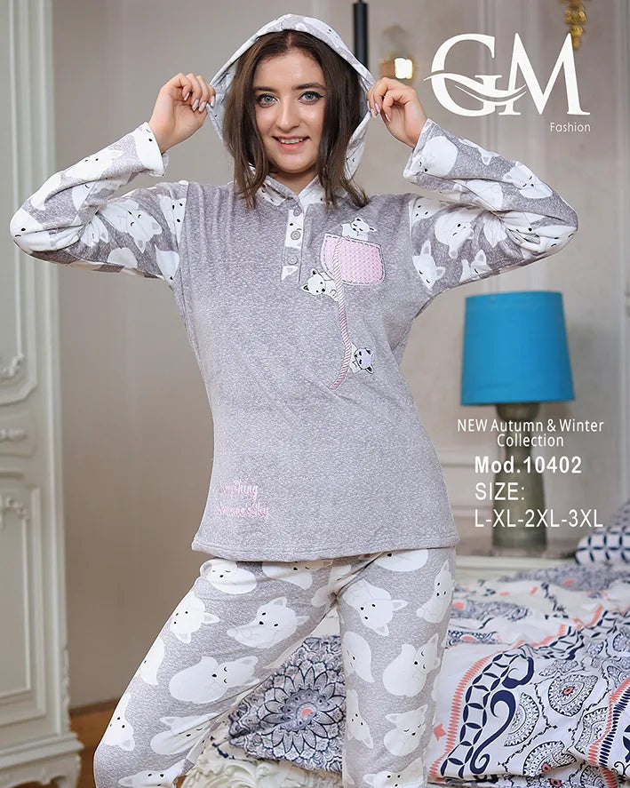 10402طقم بيجامة شتوي نسائي GM Fashion | موديل 10402 برسمه دبدوب