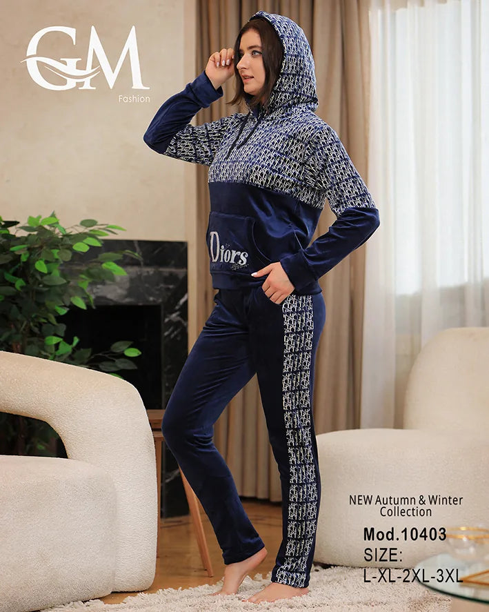 طقم رياضي شتوي نسائي GM Fashion | موديل 10403 بقلنسوة