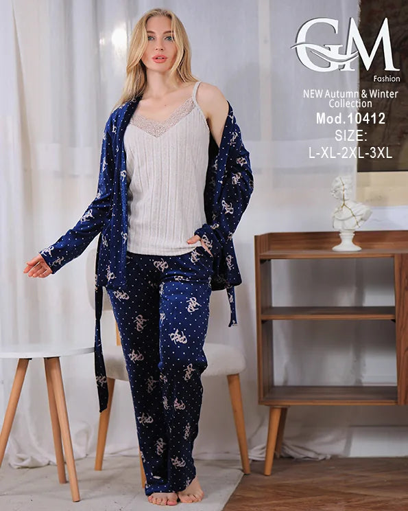 بيجامة شتوي حريمي قطيفة فاخرة بطبعة نجوم – GM Fashion موديل 10412