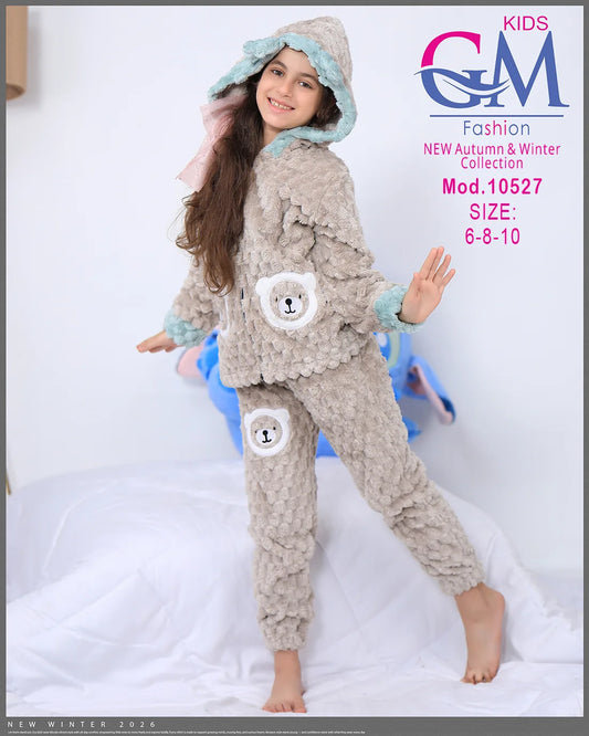 طقم شتوي بناتي قطيفة فرو ناعم بجيوب دب – موديل 10527 – مقاسات 6-8-10