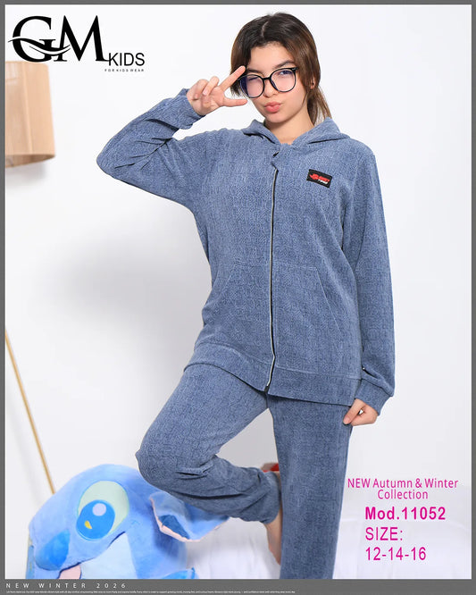 طقم بيجامة بناتي شتوي GM Kids | موديل 11052 بطبعة لطيفة وجيب