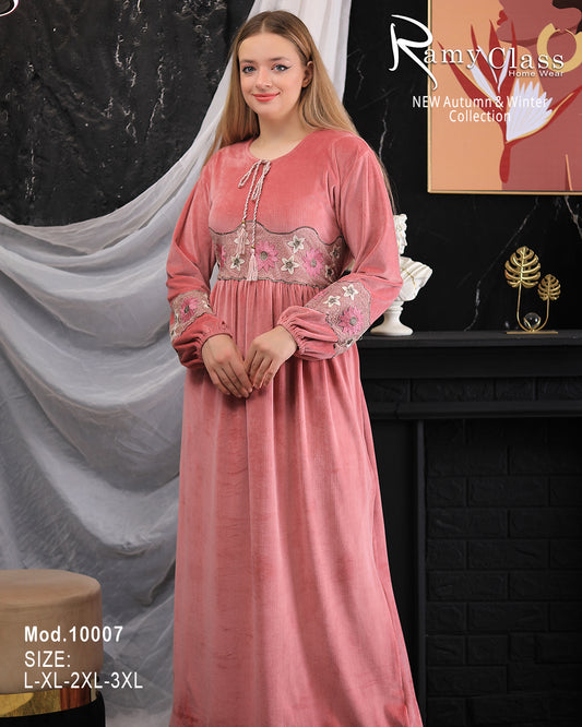 عبايه شتوية نسائية Ramy Class | موديل 10007 بتطريز على الخصر