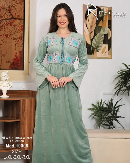 عباءة شتوية نسائية مخملية Ramy Class | موديل 10008 بتطريز دانتيل