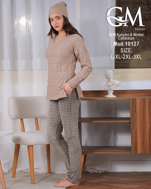 بيجامة شتوي حريمي قطيفة مزخرفة بقبعة – موديل 10127 – GM Fashion