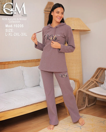 طقم شتوي حريمي قطيفة مضلع بكابيشو – موديل 10205 – مقاسات حتى 3XL