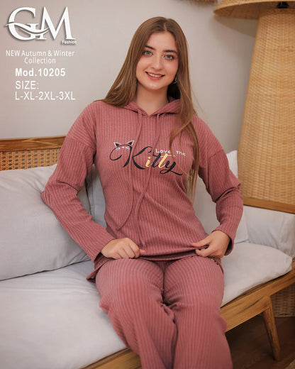 طقم شتوي حريمي قطيفة مضلع بكابيشو – موديل 10205 – مقاسات حتى 3XL