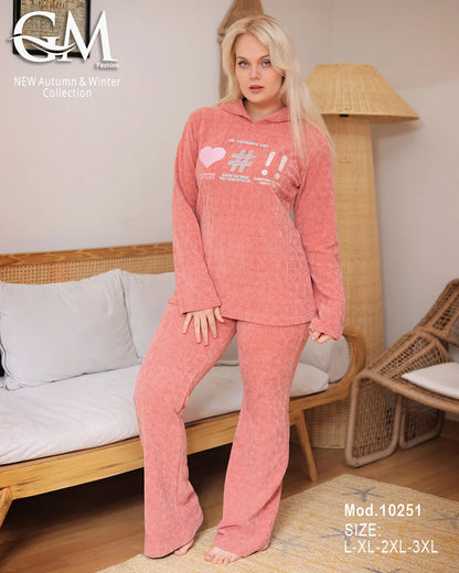 طقم شتوي قطيفة ناعم بكابيشو بدون سوستة – موديل 10251 – مقاسات L حتى 3XL Copy code