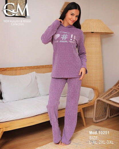 طقم شتوي قطيفة ناعم بكابيشو بدون سوستة – موديل 10251 – مقاسات L حتى 3XL Copy code