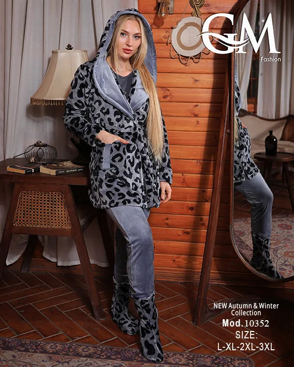 طقم شتوي حريمي 4 قطع خامة قطيفة وبولار – موديل 10352