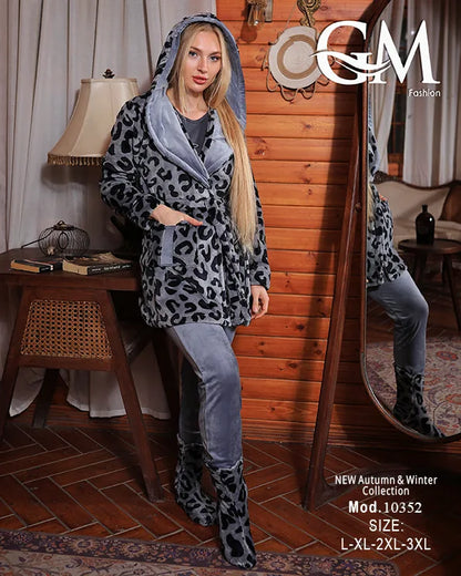 طقم شتوي حريمي 4 قطع خامة قطيفة وبولار – موديل 10352