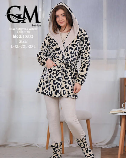 طقم شتوي حريمي 4 قطع خامة قطيفة وبولار – موديل 10352