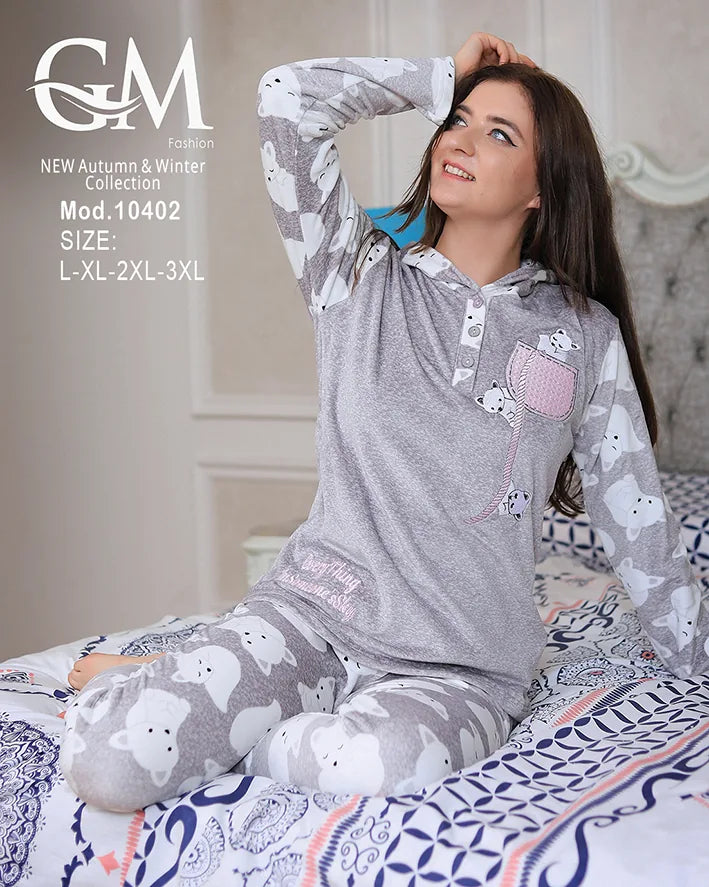 10402طقم بيجامة شتوي نسائي GM Fashion | موديل 10402 برسمه دبدوب
