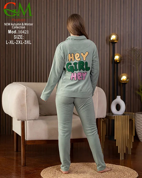 بيجامة حريمي قطيفة مطرزة GM Fashion | موديل 10421 بجاكيت شتوي وسوستة