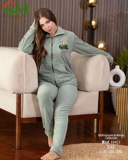 بيجامة حريمي قطيفة مطرزة GM Fashion | موديل 10421 بجاكيت شتوي وسوستة