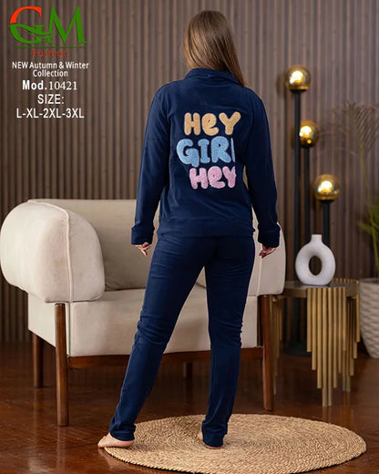 بيجامة حريمي قطيفة مطرزة GM Fashion | موديل 10421 بجاكيت شتوي وسوستة