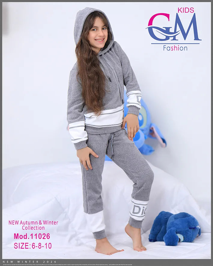 طقم بيجامة بناتي شتوي GM Kids | موديل 11026 بطبعة عصرية