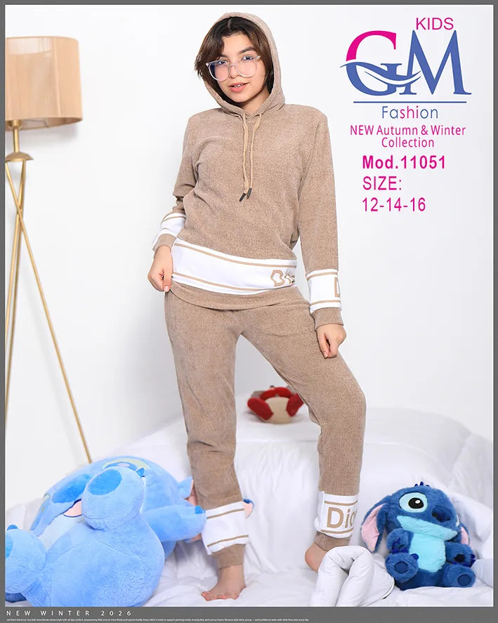 طقم بيجامة بناتي شتوي GM Kids | موديل 11051 بطبعة "Happy" لطيفة
