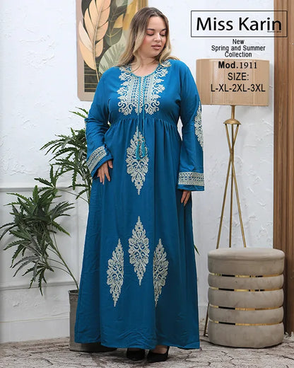 جلابية حريمي طويلة مطرزة باستك ورباط Miss Karin – موديل 1911 مقاسات كبيرة