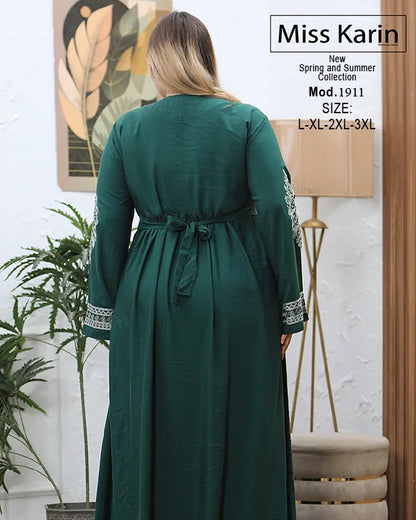 جلابية حريمي طويلة مطرزة باستك ورباط Miss Karin – موديل 1911 مقاسات كبيرة