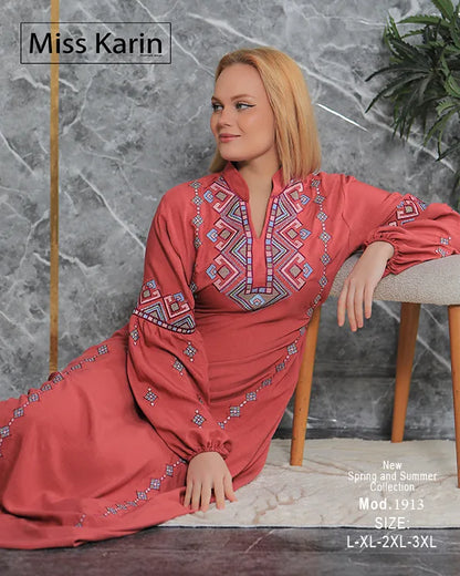 فستان حريمي طويل بتطريز تراثي فاخر | Miss Karin موديل 1913