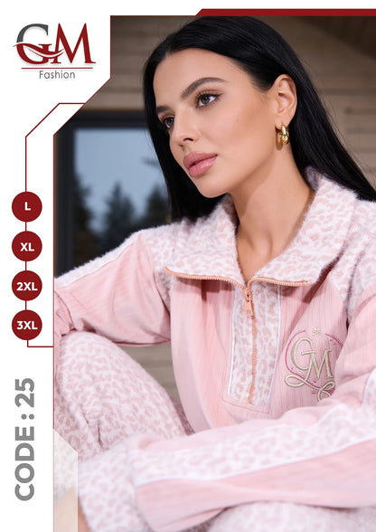 طقم حريمي شتوي قطعتين بنقشة ناعمة  – GM Fashion موديل 25