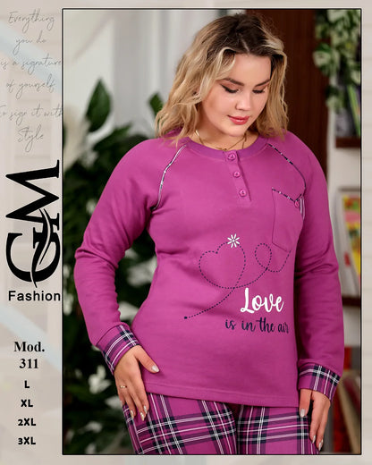 طقم شتوي قطيفي ناعم بكم طويل وبنطلون كاروهات – موديل 311 | GM Fashion