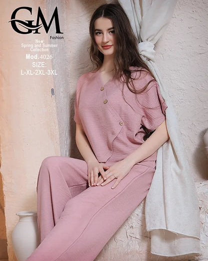 طقم حريمي صيفي قطعتين GM Fashion موديل 4026 – خامة خفيفة ومريحة